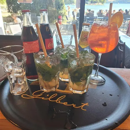 Le Grand Bar Restaurant